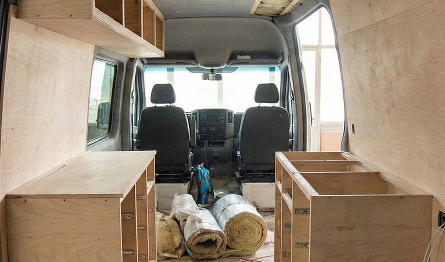 panelvan karavan donusum