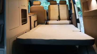 yatak olabilen katlanir koltuk